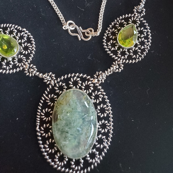 New Moss Agate & Peridot Silver Necklace. - Picture 14 of 16
